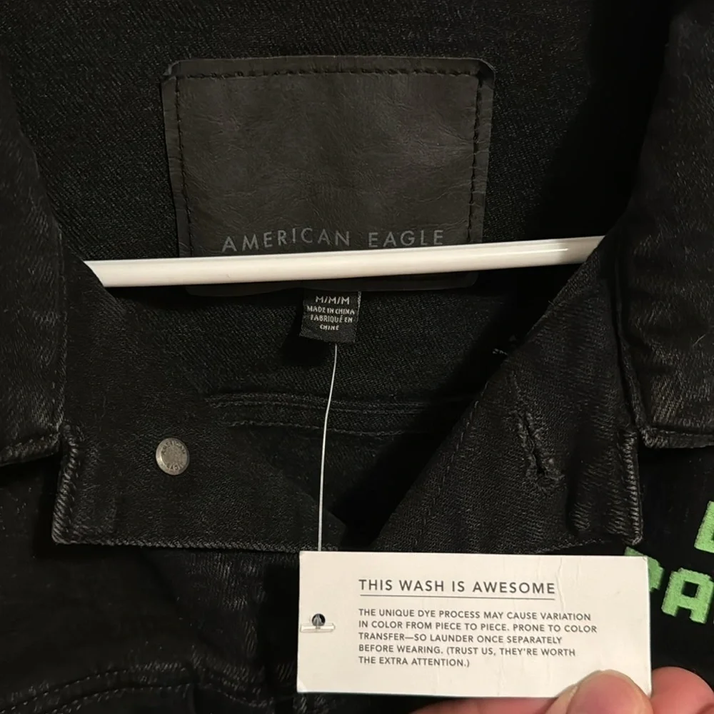 American Eagle Outfitters Black Lollapalooza Jean Jacket - Picture 3 of 4